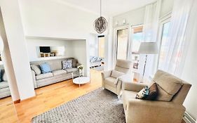 Lootsi Apartment With Sauna, Next To Old Town, City Center, Port